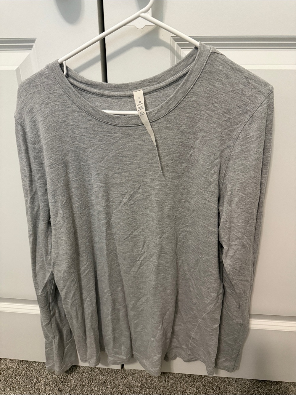 Women’s Lululemon Light Grey Sweater/Sweatshirt